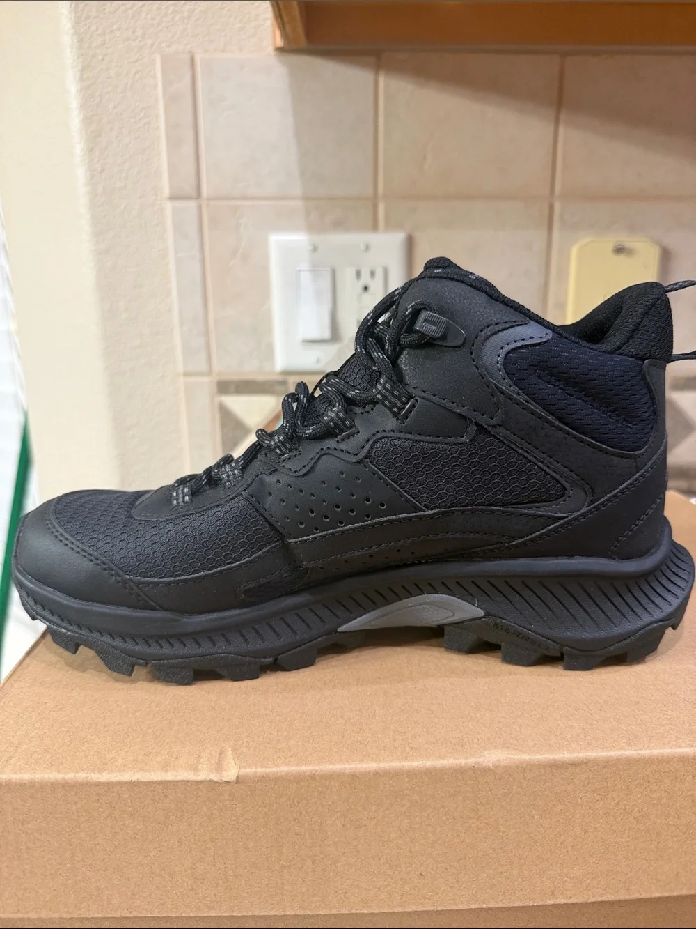 Merrell Men's Black Mid-Height Trail Hiking Boots